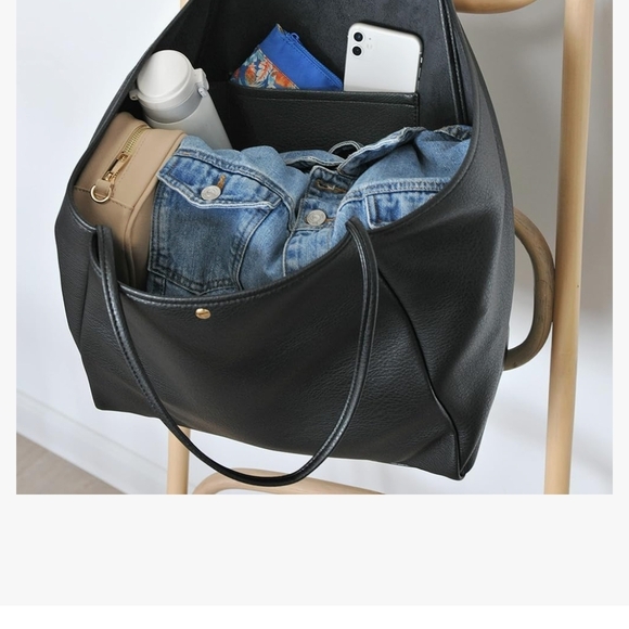 Chic Black Leather Weekender Tote Bag By HOXIS - Picture 3 of 3